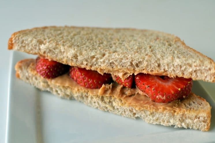 Making My Own Sandwich {Kids in the Kitchen}